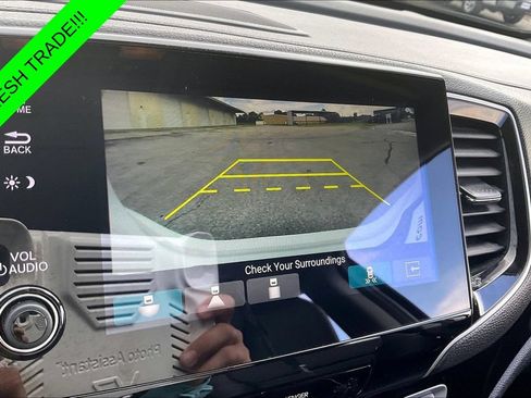 Used 2022 Honda Pilot Touring image 14