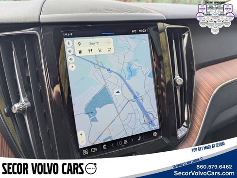 Certified 2023 Volvo XC60 B5 Plus w/ Climate Package image 15