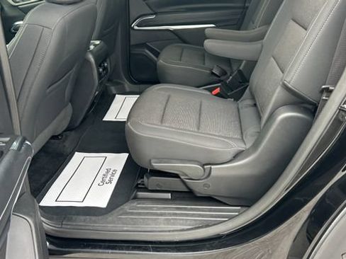 Used 2025 Chevrolet Traverse LT w/ Driver Confidence Package AWD/4WD image 27