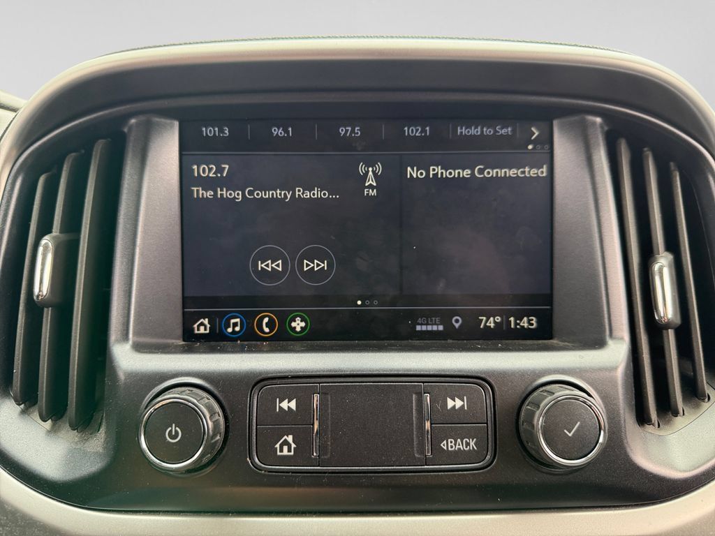 Used 2019 Chevrolet Colorado LT w/ Redline Special Edition AWD/4WD image 23