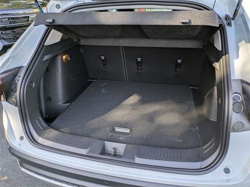 New 2026 Chevrolet Trax LT w/ Driver Confidence Package image 22