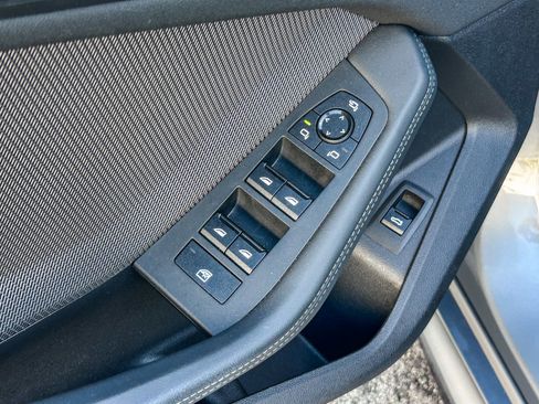 Used 2025 BMW 228i xDrive image 24