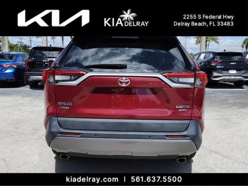 Used 2021 Toyota RAV4 Limited AWD/4WD image 4