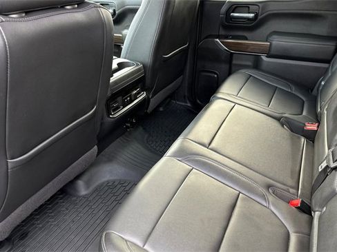 Used 2020 Chevrolet Silverado 1500 RST image 11