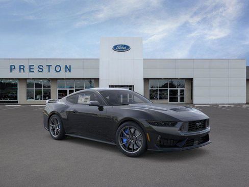 New 2025 Ford Mustang Dark Horse image 9