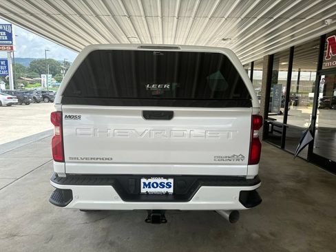 Used 2023 Chevrolet Silverado 2500 High Country w/ Z71 Off-Road Package AWD/4WD image 5