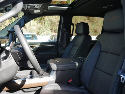 New 2026 Chevrolet Silverado 2500 High Country w/ High Country Premium Package image 9