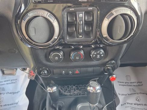 Used 2014 Jeep Wrangler Unlimited Sport AWD/4WD image 19