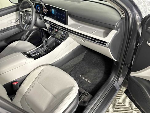 Certified 2025 Hyundai Tucson SEL FWD image 27