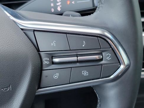 Used 2025 Chevrolet Equinox LT w/ Convenience Package II FWD image 21