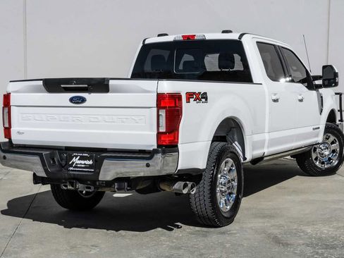 Used 2021 Ford F250 Lariat w/ Lariat Ultimate Package image 9