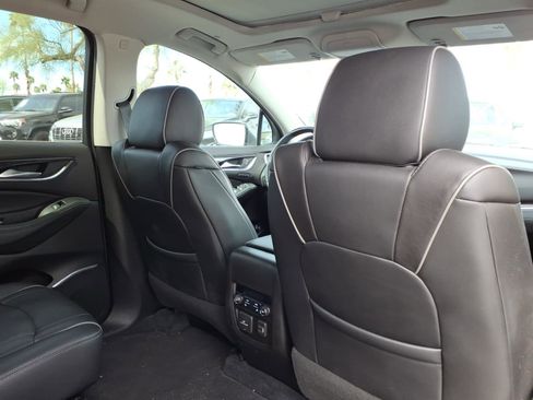 Used 2021 Buick Enclave Avenir w/ Avenir Technology Package image 13