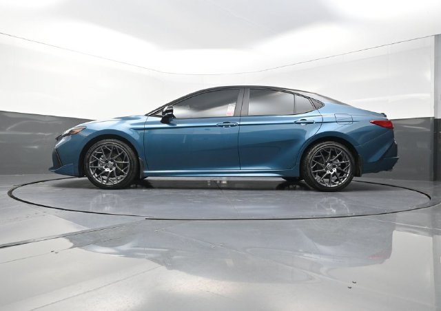 Used 2026 Toyota Camry XSE AWD/4WD image 36