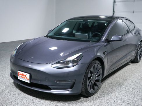 Used 2021 Tesla Model 3 Performance AWD/4WD image 26