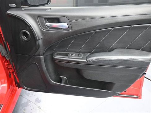 Used 2022 Dodge Charger R/T w/ Plus Group image 34