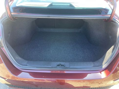 Used 2025 Nissan Sentra SV FWD image 31