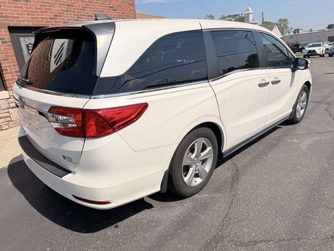 Used 2018 Honda Odyssey EX-L image 7