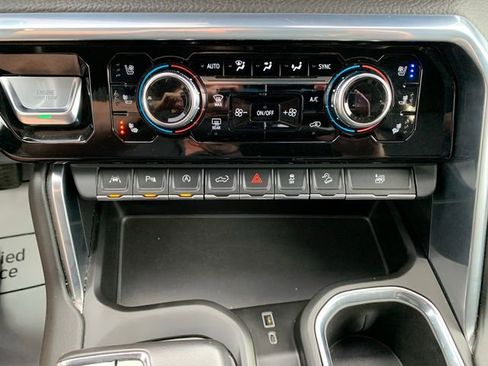 Used 2022 GMC Sierra 1500 Denali AWD/4WD image 28