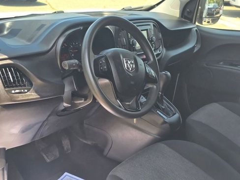 Used 2022 RAM ProMaster City Tradesman FWD image 12