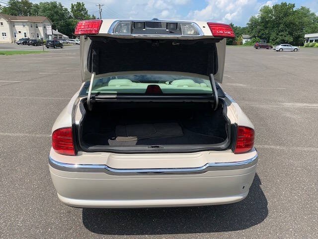 Used 2001 Lincoln LS RWD image 17