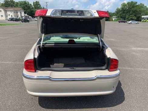 Used 2001 Lincoln LS RWD image 17