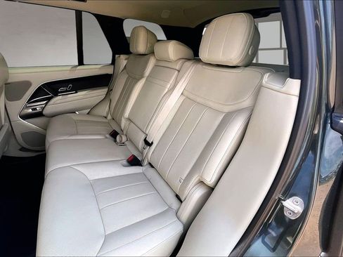 Certified 2023 Land Rover Range Rover SE AWD/4WD image 26