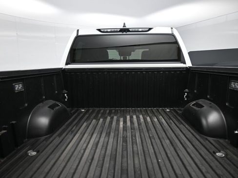 New 2024 Toyota Tundra Platinum image 22