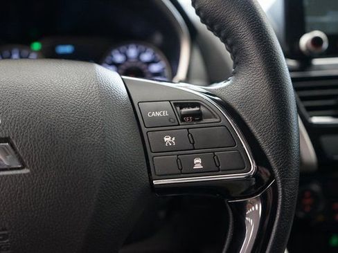 Used 2025 Mitsubishi Eclipse Cross SE image 33