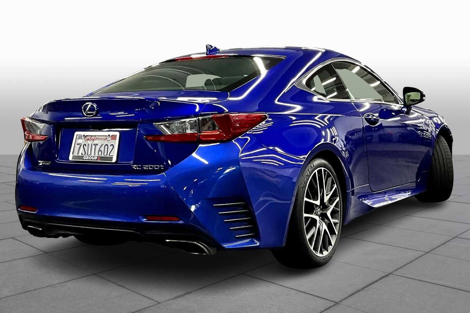 Used 2016 Lexus RC 200t RWD image 12
