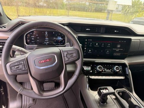 Used 2026 GMC Sierra 1500 AT4 w/ AT4 Premium Package AWD/4WD image 7