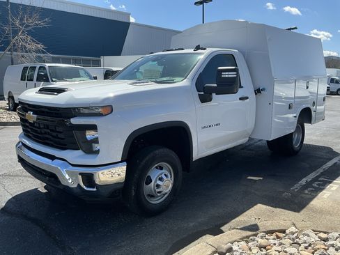 New 2025 Chevrolet Silverado 3500 W/T w/ WT Convenience Package AWD/4WD image 4