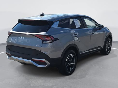 Used 2025 Kia Sportage LX image 5
