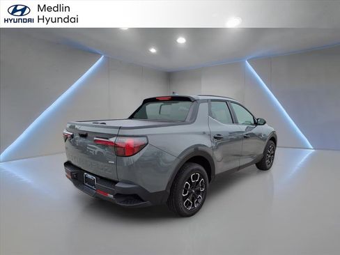 Used 2022 Hyundai Santa Cruz SEL w/ Activity Package image 3