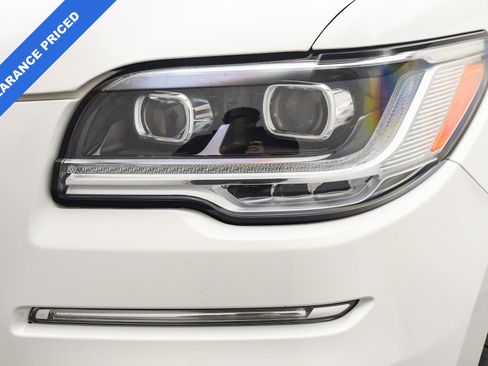 Used 2022 Lincoln Navigator Reserve image 31