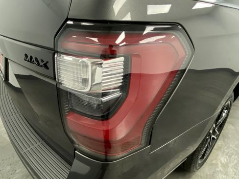 Used 2021 Ford Expedition Max Limited image 14