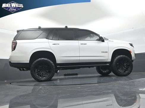 Used 2023 Chevrolet Tahoe Z71 w/ Luxury Package AWD/4WD image 24