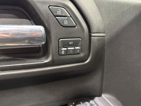 Used 2019 Chevrolet Silverado 1500 LTZ w/ LTZ Plus Package image 18