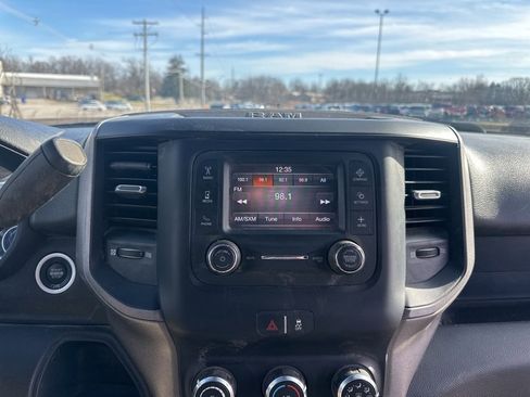 Used 2021 RAM 3500 Tradesman w/ Chrome Appearance Group image 10