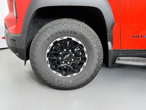 New 2026 Chevrolet Silverado EV Trail Boss image 32