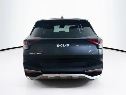 Used 2023 Kia Sportage LX AWD/4WD image 9