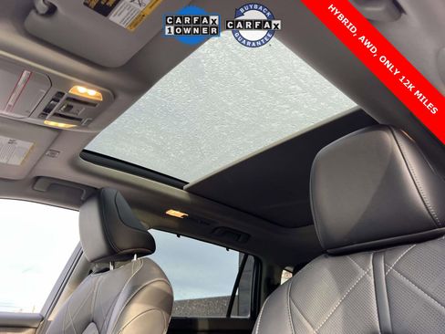 Used 2024 Toyota Highlander Platinum image 16