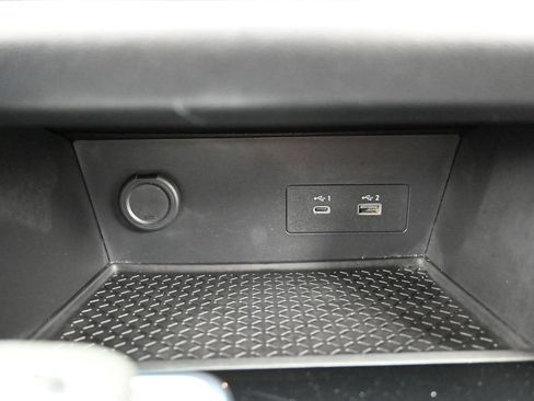 Used 2025 Nissan Pathfinder SV FWD image 43