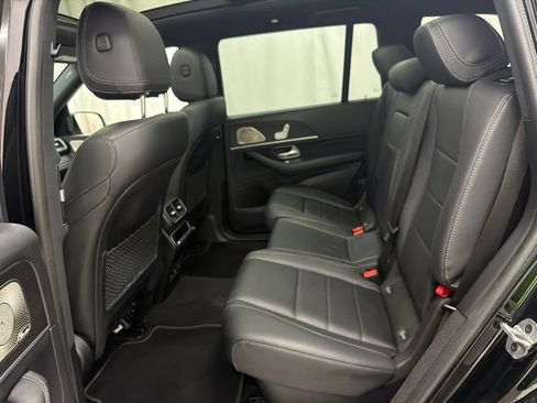 Used 2024 Mercedes-Benz GLS 450 4MATIC image 20