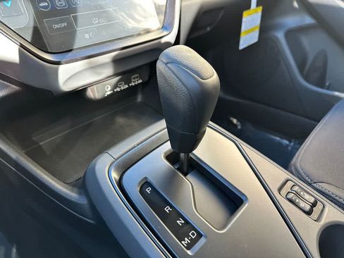 Used 2026 Subaru Crosstrek 2.5i Premium AWD/4WD image 18