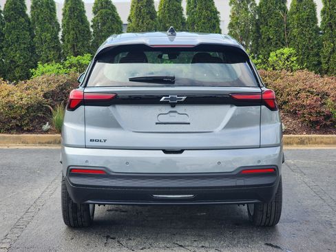 New 2027 Chevrolet Bolt LT w/ Comfort Package FWD image 7
