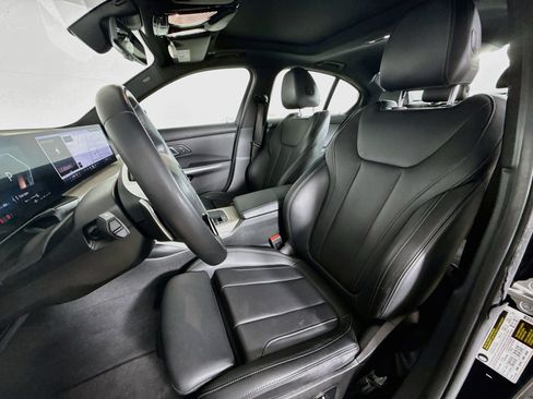 Used 2025 BMW 330i Sedan RWD image 26