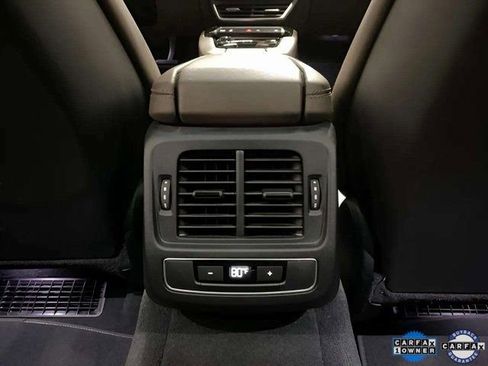 Used 2022 Audi e-tron GT Premium Plus image 68