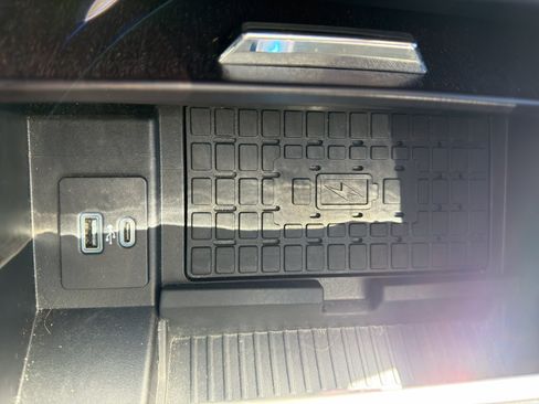 Certified 2023 Ford Expedition Platinum AWD/4WD image 30
