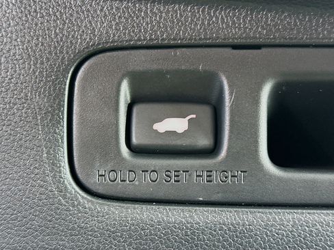 Used 2023 Honda CR-V EX-L image 30