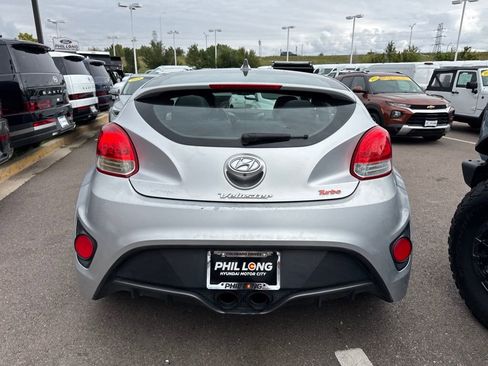 Used 2014 Hyundai Veloster Turbo image 10